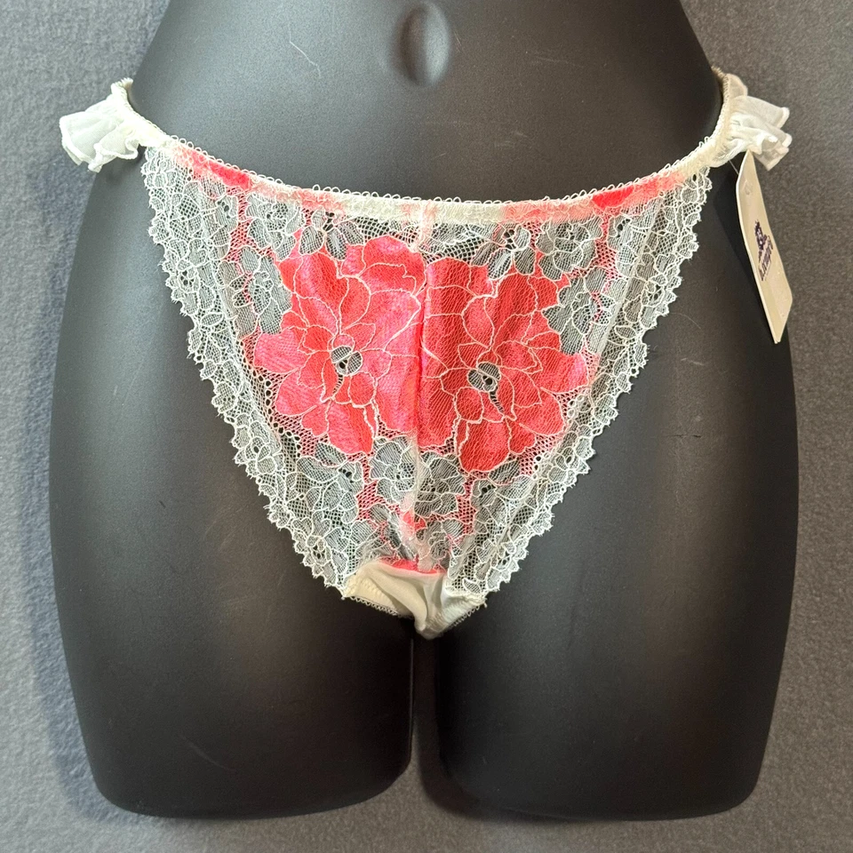 Conjunto de sujetador y bragas con aros suntuoso B.Tempt’d Wacoal encaje rosa marfil 36C / 8-XL Foto 4 de 4