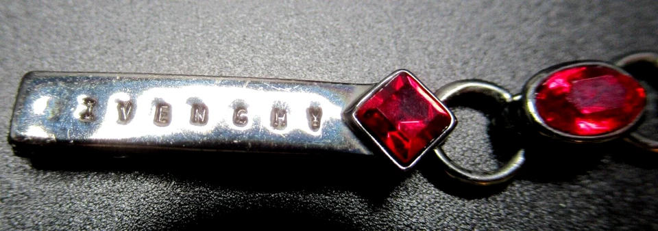 Pulsera GIVENCHY Cristal Rojo Foto 2 de 4