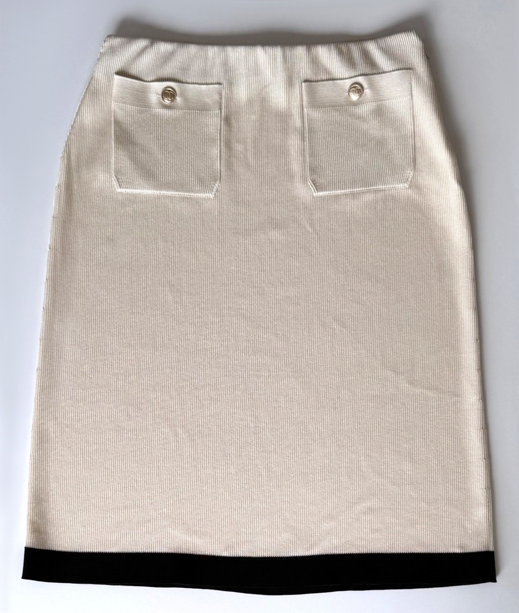 CHANEL 20A METIERS D'ART ECRU BLACK GOLD BUTTON RUNWAY SKIRT 34 XS