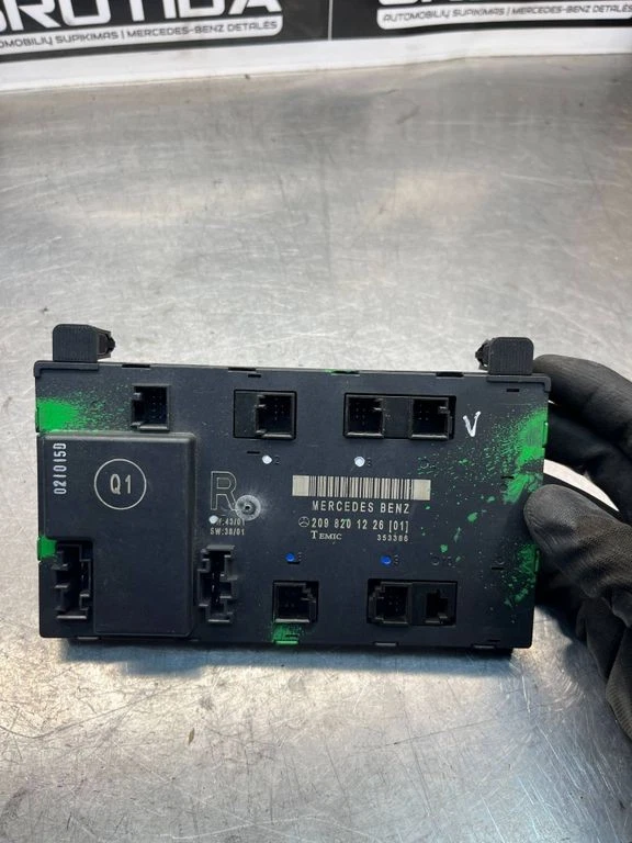 Centralina porta Mercedes CLK A209 C209 2002 2098201226 NIC22052 - Immagine 2 di 2