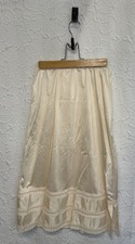 Vintage 70s 80s Ivory Nylon Half Slip Medium 27 29 Waist Silky Lace Trim USA