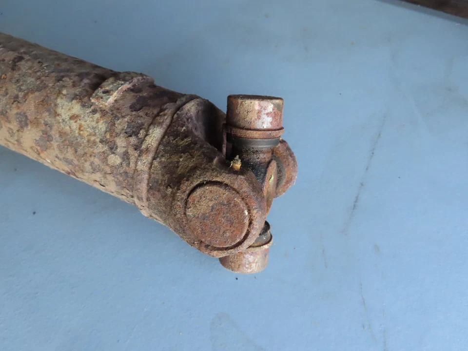 Silverado 1500 OEM eje de transmisión diferencial delantero 15902927 30"-37" con yema 4x4 Foto 4 de 4