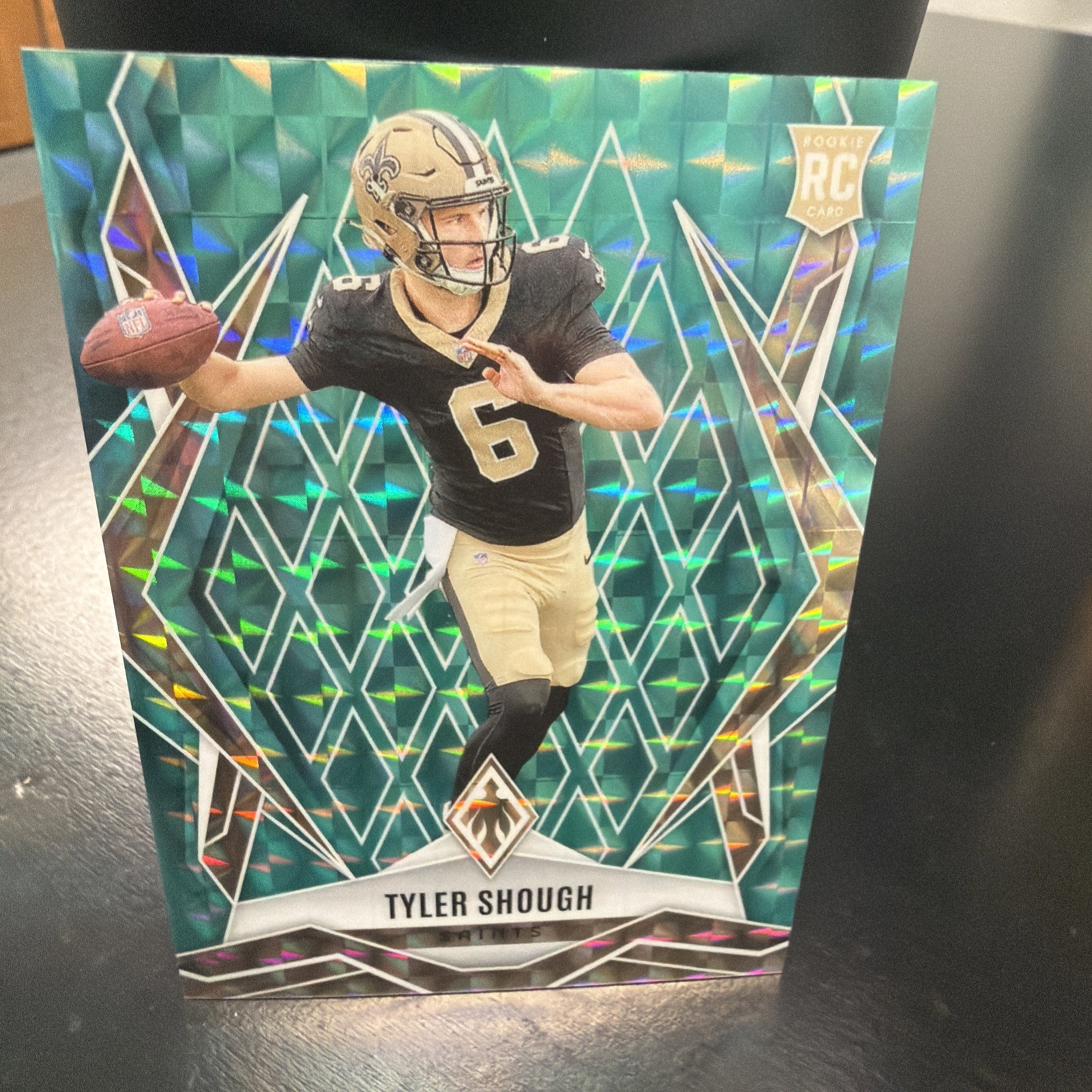 2025 Panini Phoenix - Rookies Tyler Shough #169 Pyramids Teal /225 (RC)