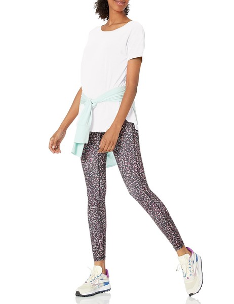 Amazon Essentials Damen Fitness-T-Shirt Rundhals Weiß Xl ÜBergrößE Locker-image
