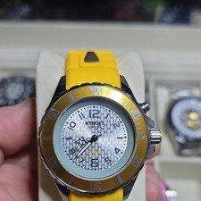 KYBOE! Giant 40 Wristwatch Yellow Silicone Band Water-Resistant Luminous Hands