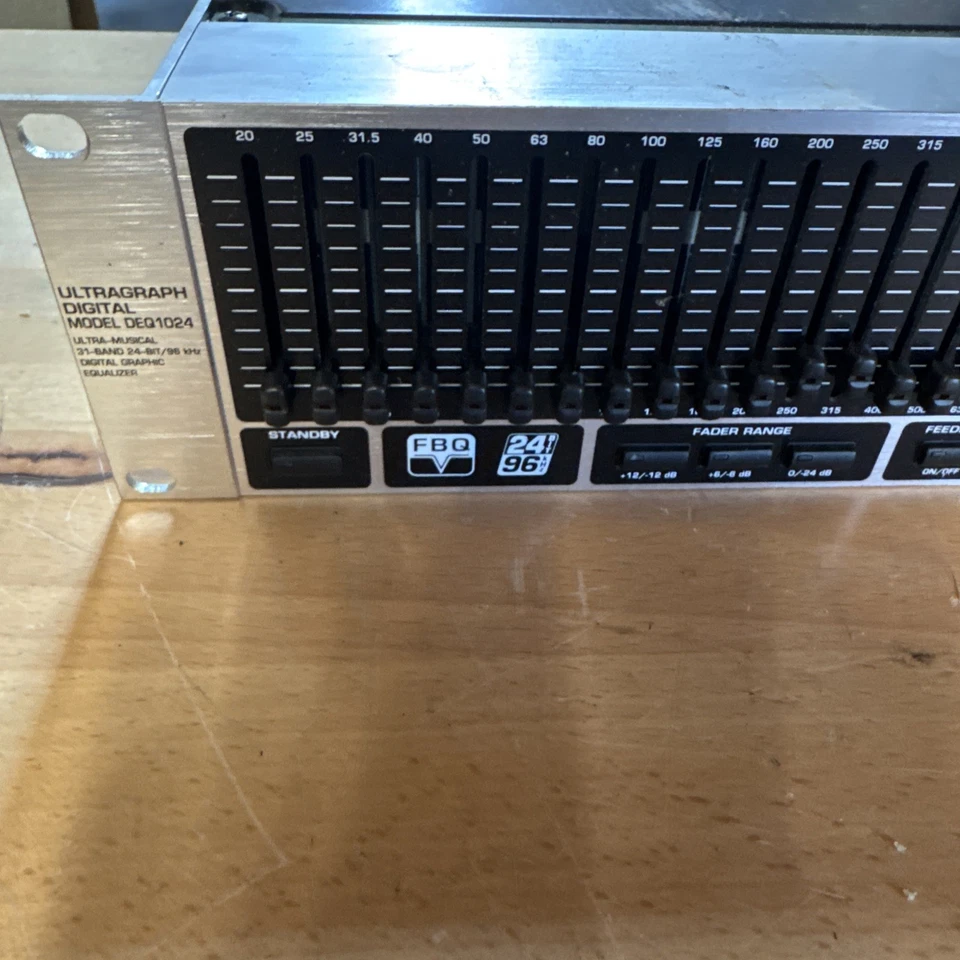 Behringer DEQ1024 2-Channel 31-Band Graphic EQ with Feedback Suppression - Image 2 of 4