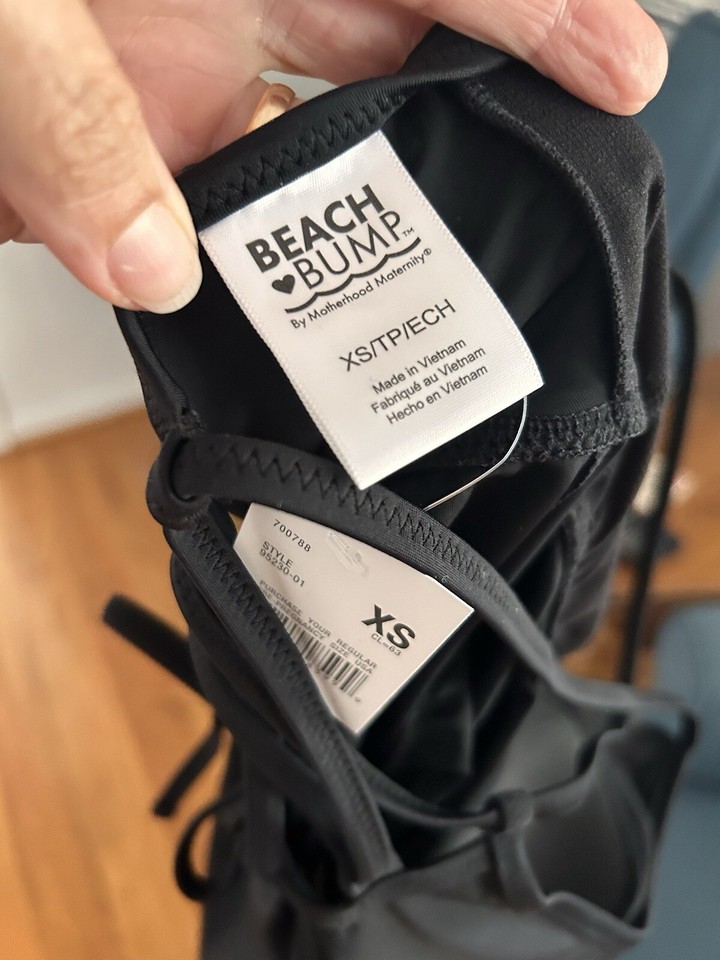 Beach Bump Maternity Swim Top Black Size XS Scalloped Vneck