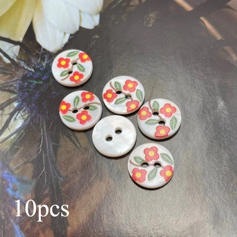 10pcs Floral Natural Shell Flat Button 2-hole Garment DIY Sewing Craft 1.15cm - Image 2 of 4