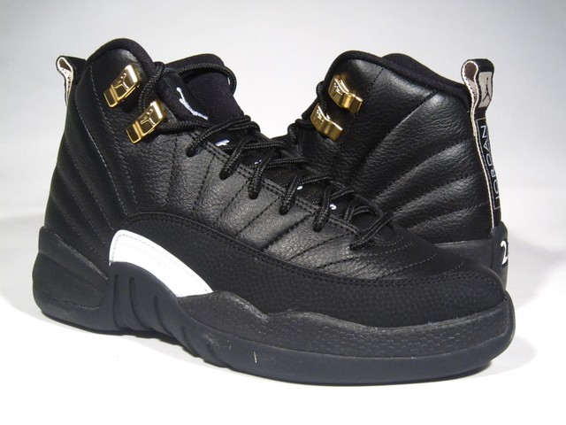 jordan retro 12s black
