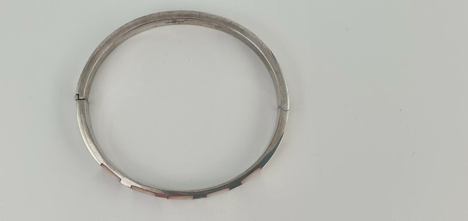 Photo 6 of Sterling Silver 925 Bangle Bracelet With Mother Of Pearl 12g B39