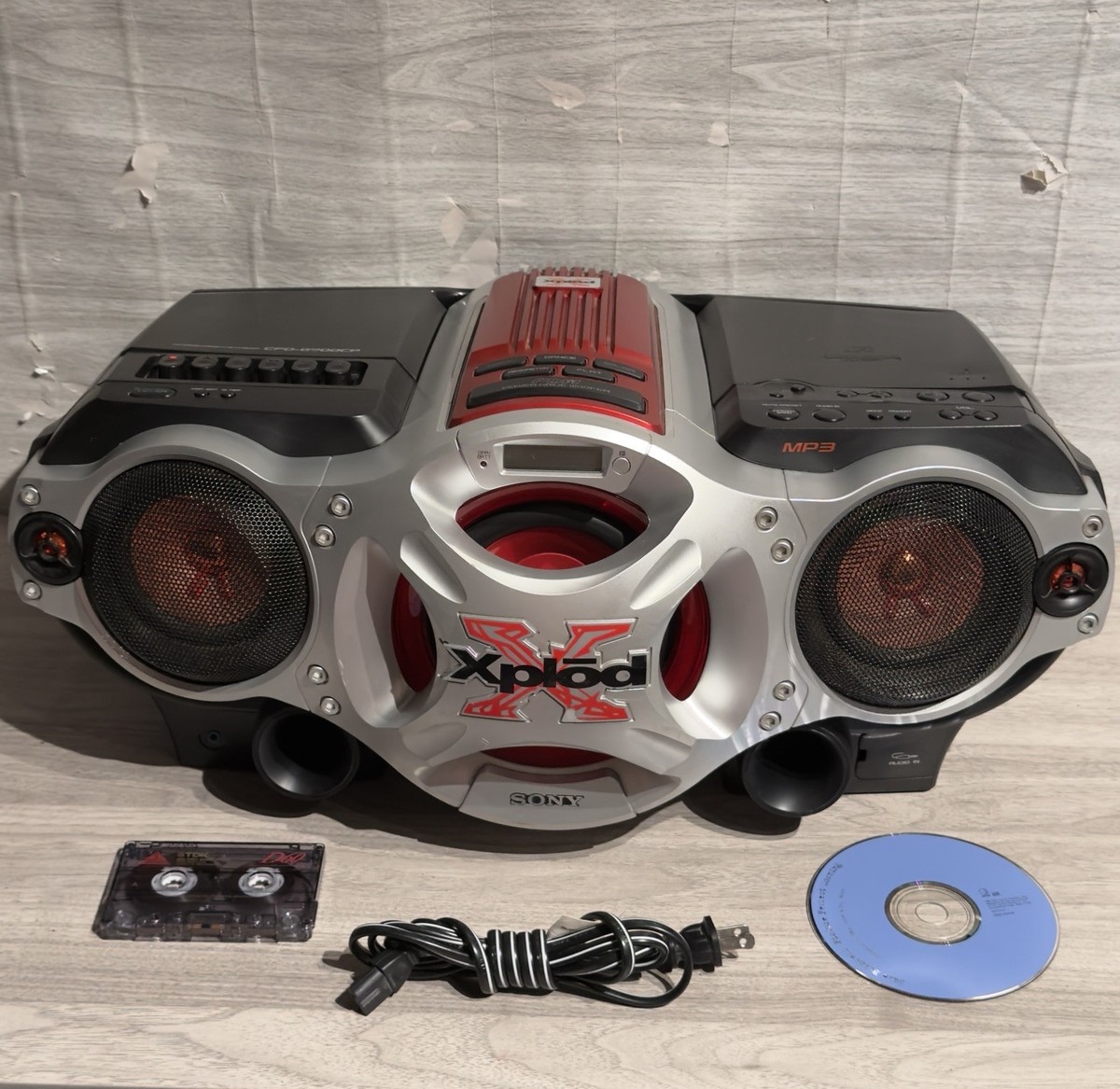 SONY Xplod CFD-G700CP CD Radio Cassette Player Boombox Mega-Bass