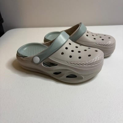 Kids Dinosaur Croc Style Clogs Sandals with Charms Beige Blue Size 28 29