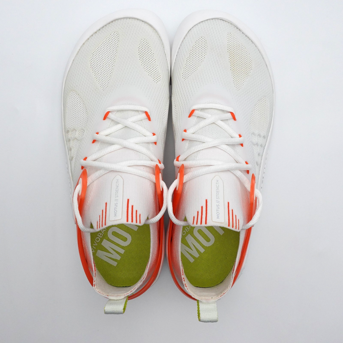 VivoBarefoot Motus Strength Barefoot Training Shoes Men display picture 1