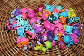 CUTE Hatchimals COLLEGGTIBLES Random LOT Bag (9) Assorted Seasons NO DUPLICATES