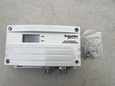 SCHNEIDER ELECTRIC EPW105-LCD  Pressure Transducer (NEW IN BOX)