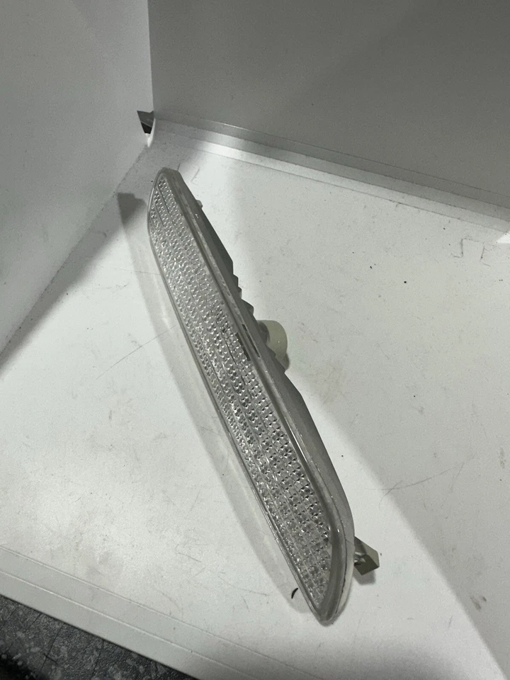 Lámpara/luz marcadora lateral blanca para Volvo S40 V40 01-04 (delantera derecha/trasera izquierda) Foto 2 de 4