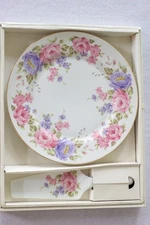Vintage Andrea By Sadek Cake Plate And Server In The Original Box.