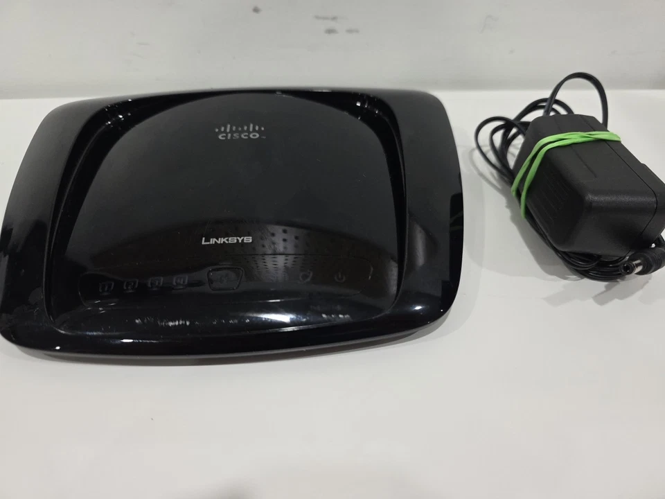 Cisco Linksys WRT160N V3 4-Port Ethernet Wireless-N Broadband Router w/ Adapter - Image 2 of 4