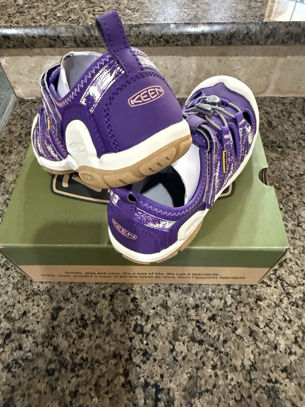 Sandalo scarpa da trekking viola Keen bambina taglia 3 nuovo con scatola