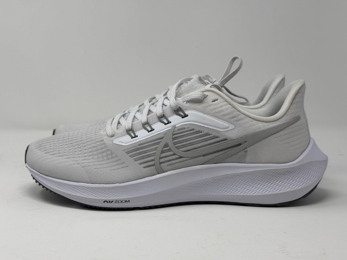 Nike Air Zoom Pegasus 39 サイズ10 Nike Air Zoom Pegasus 39 Triple White Running Sneakers DH4071-100