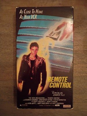 Remote Control AVID VHS Scifi Lieberman Kevin Dillon Jennifer Tilly