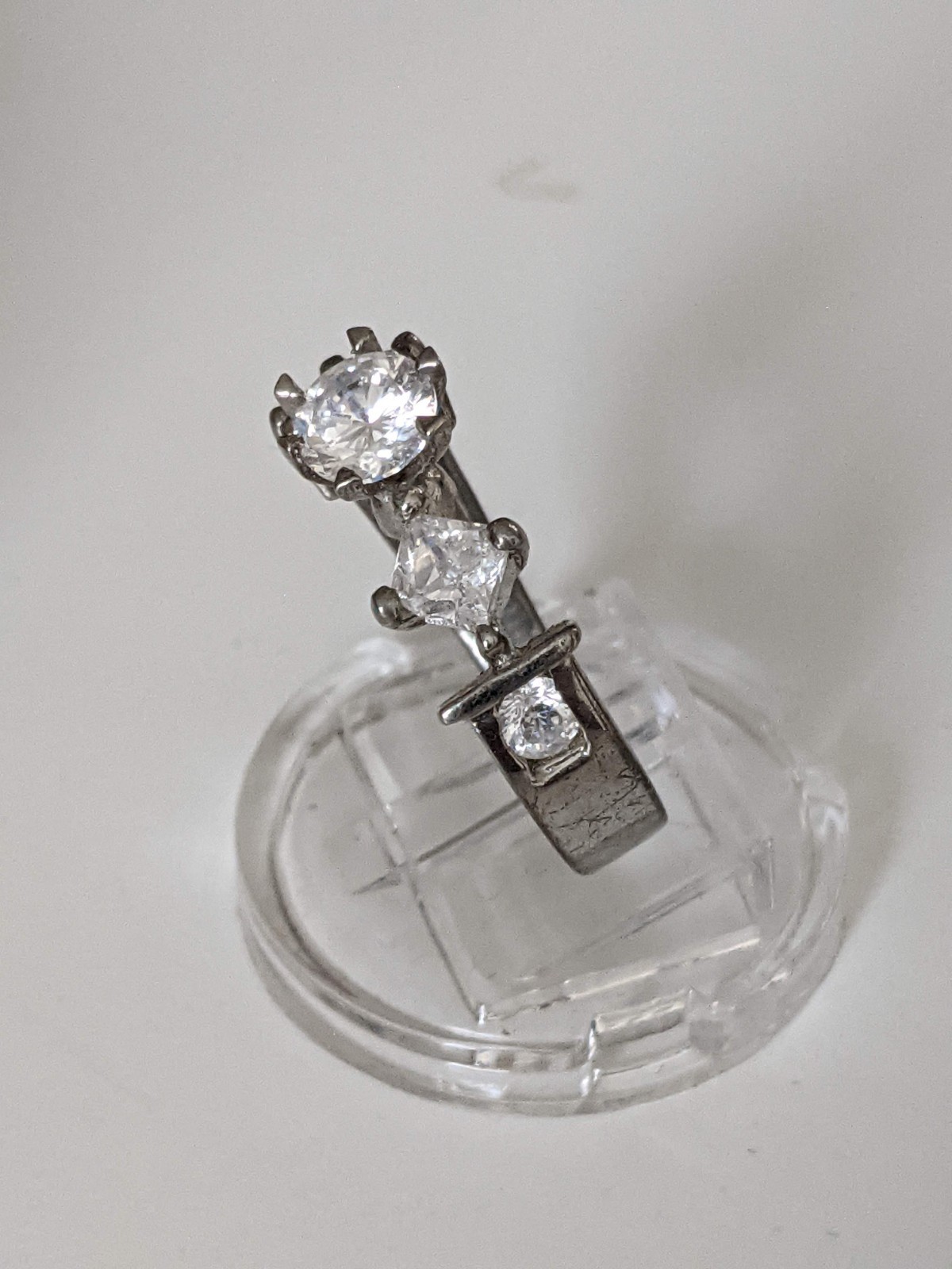 Solid Silver Engagement Ring with Cubic Zirconia … - image 4