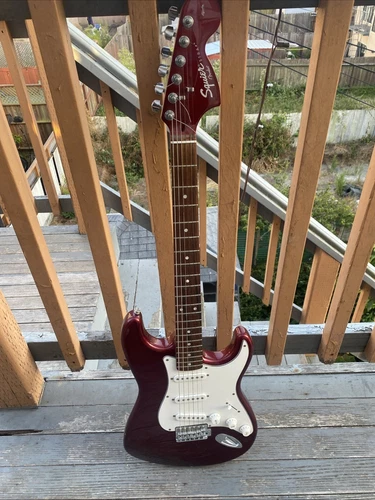 Squier Fender Stratocaster Electric Guitar Cherry Red