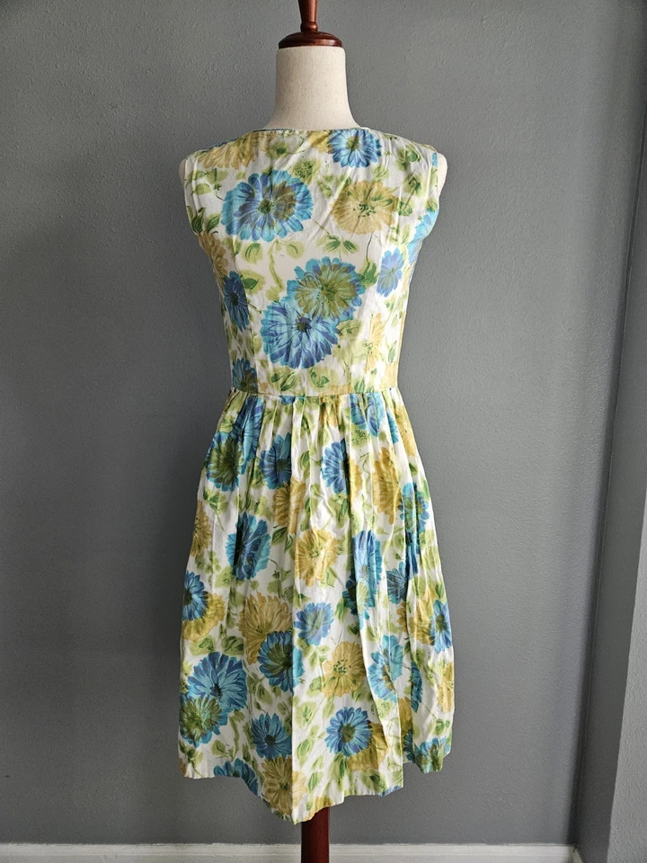 Vintage 1950s 1960s Yellow Floral Fit-n-flare Sun Dress Rockabily Floral - Image 2 of 4