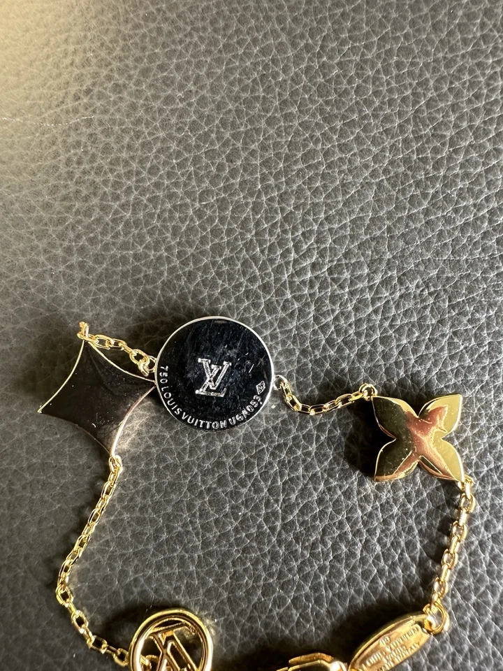 LOUIS VUITTON LV Icónico Brazalete Oro, Plata y Rosa Logo Tréboles CAJA EN EXCELENTE ESTADO Foto 4 de 4