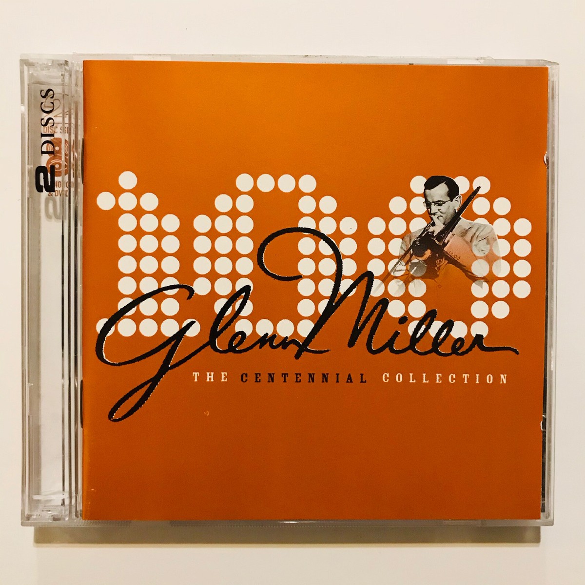 Ｃｅｎｔｅｎｎｉａｌ　Ｃｏｌｌｅｃｔｉｏｎ [CD] The Centennial Collection by Glenn Miller Double Disc CD + DVD