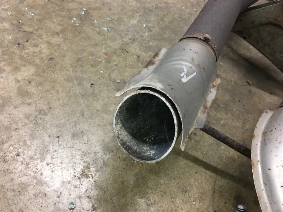 Оригинальная выхлопная система в сборе для Nissan Armada 2005 2006 2007 2008 2009 2010 2011 2012 2013 годов выпуска - Изображение 4 из 4