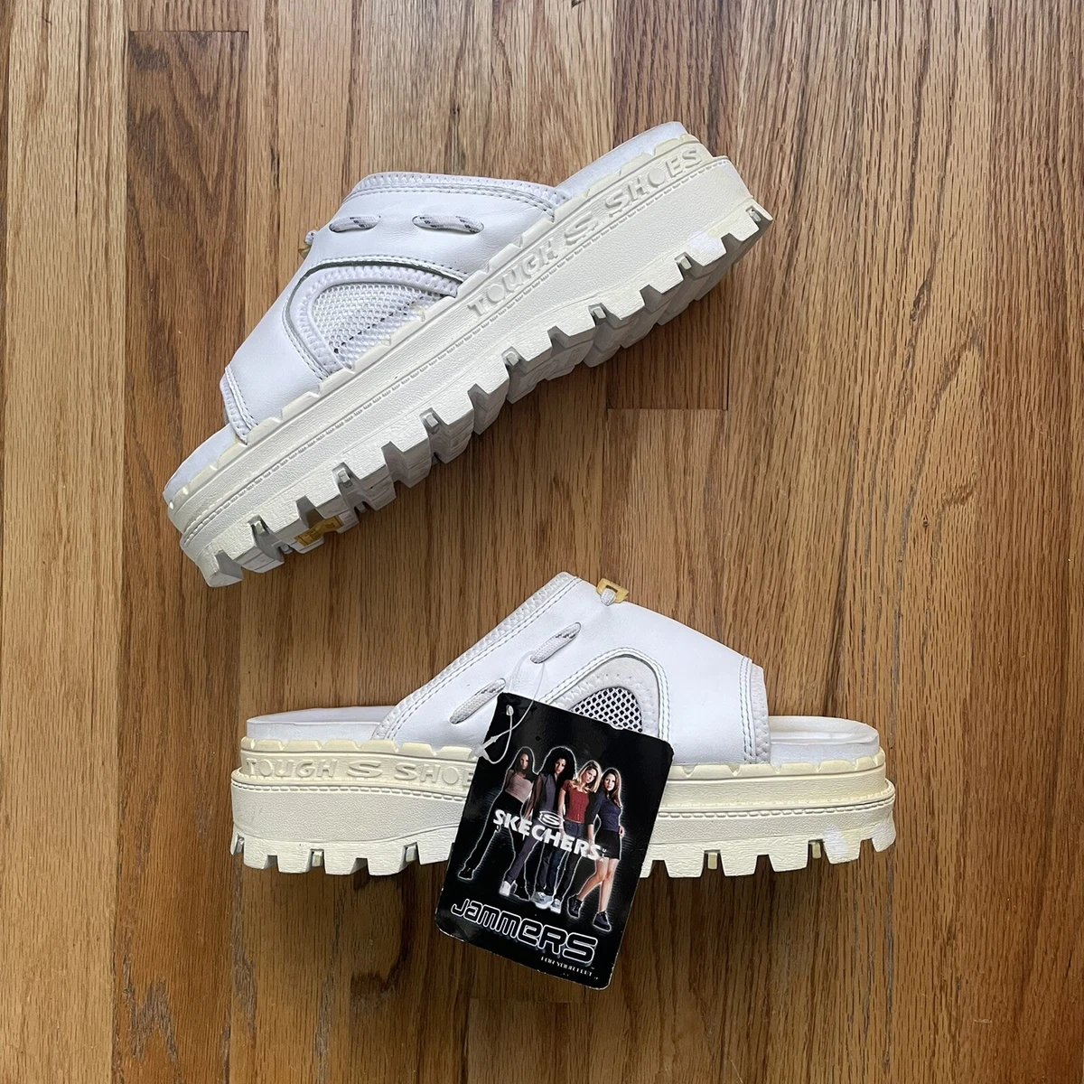 Skechers platform 90s top
