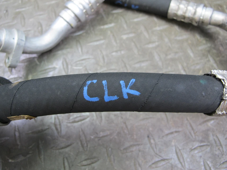 05-10 MERCEDES R171 SLK55 AMG JUEGO DE 4 TUBOS MANGUERA AIRE ACONDICIONADO OEM Foto 2 de 4