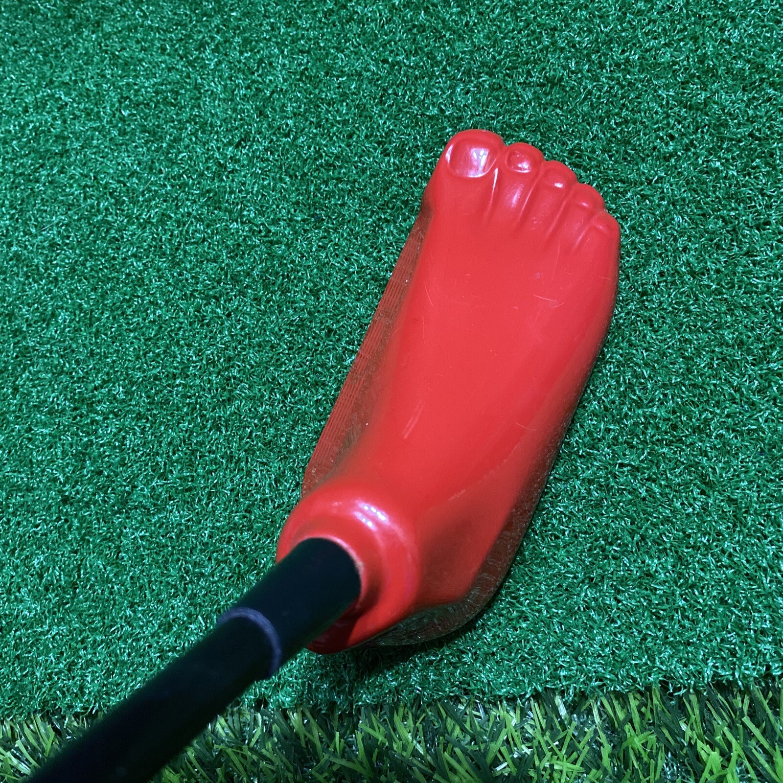 Novelty Golf "Foot Wedge" Golf Club 36" Right Footed (RH) Red Very