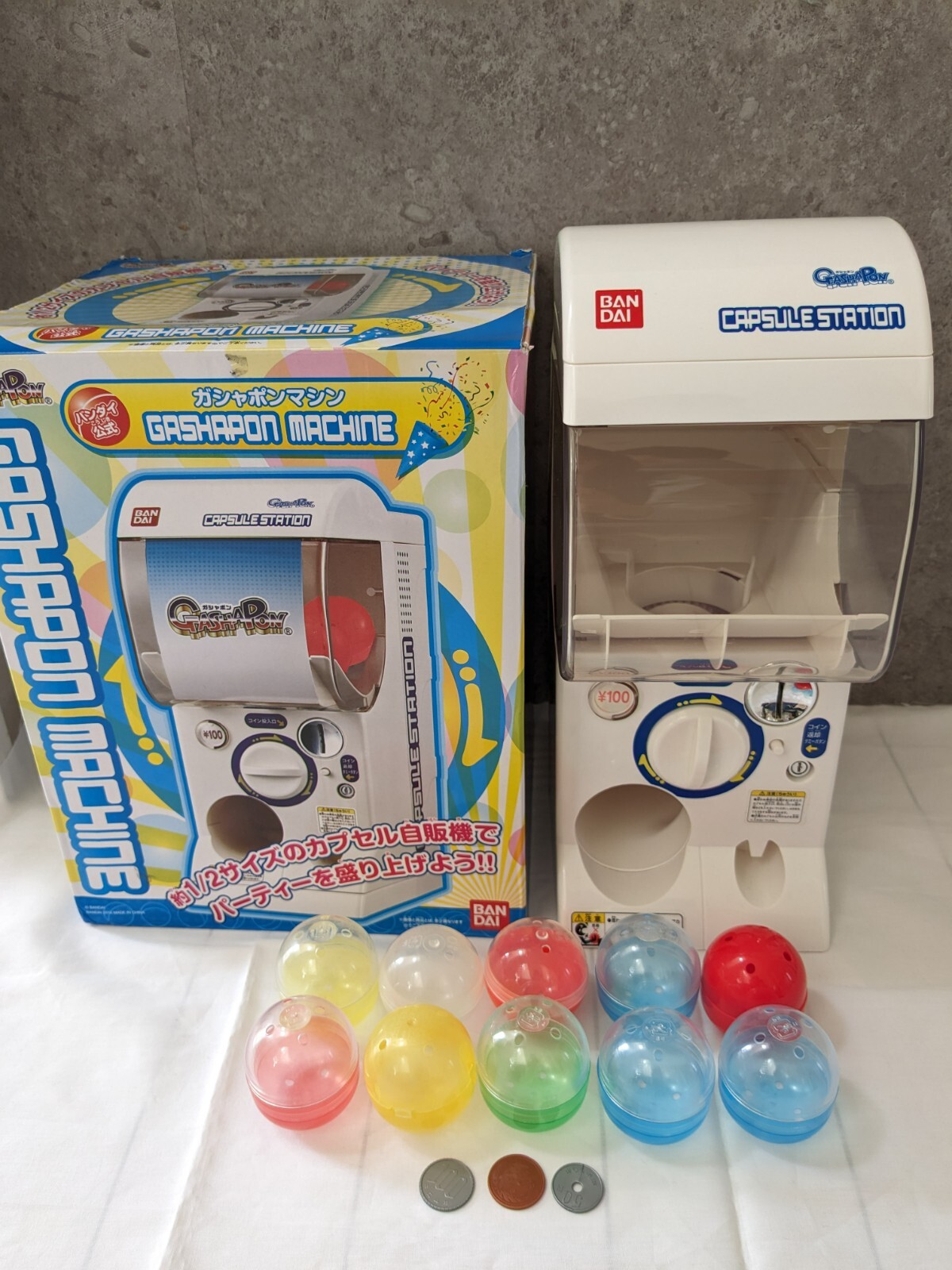 BANDAI Official Gashapon Machine W/Box Gacha Gacha Capsule Station Toy ...