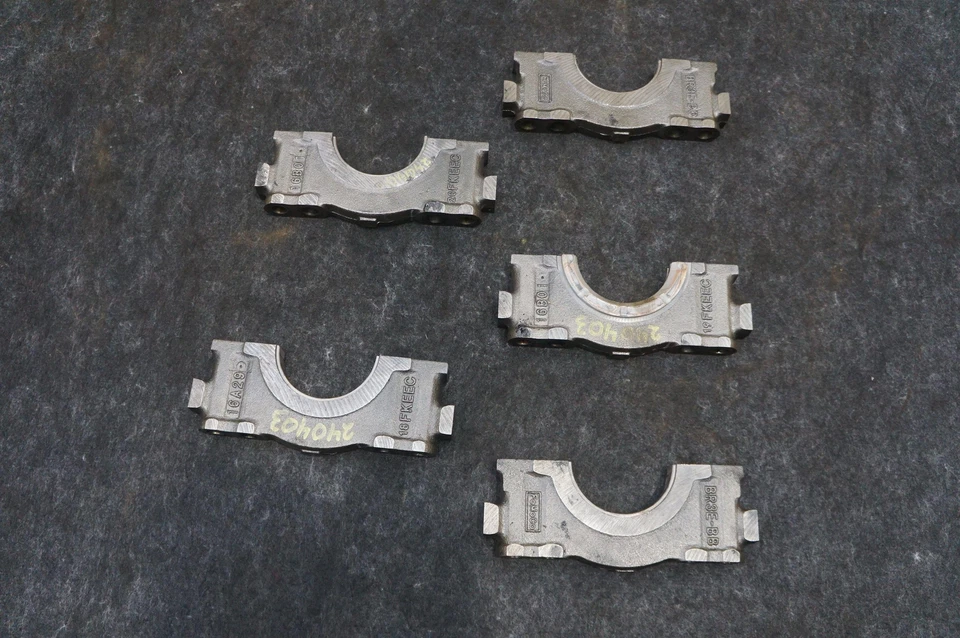 Juego de 5 tapas de cojinete principal del cigüeñal 5,2 l OEM BR3E-BB Ford Mustang GT350 15-20 Foto 3 de 4