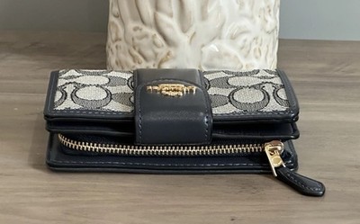COACH Medium Corner Zip Wallet Signature Jacquard & Leather CU987