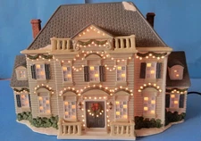 Santa's Workbench Christmas Village 2003 Whispering Pines Fiber Optic House Box