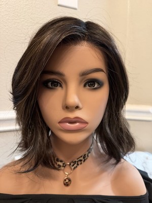 AMORE FARREN SPICED MOCHA WIG. NEW IN BOX