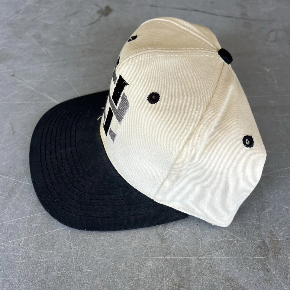Sombrero de Colección Banda U2 Snapback Blanco 1992 Tour Winterland Rock Express Zoo TV Foto 2 de 4
