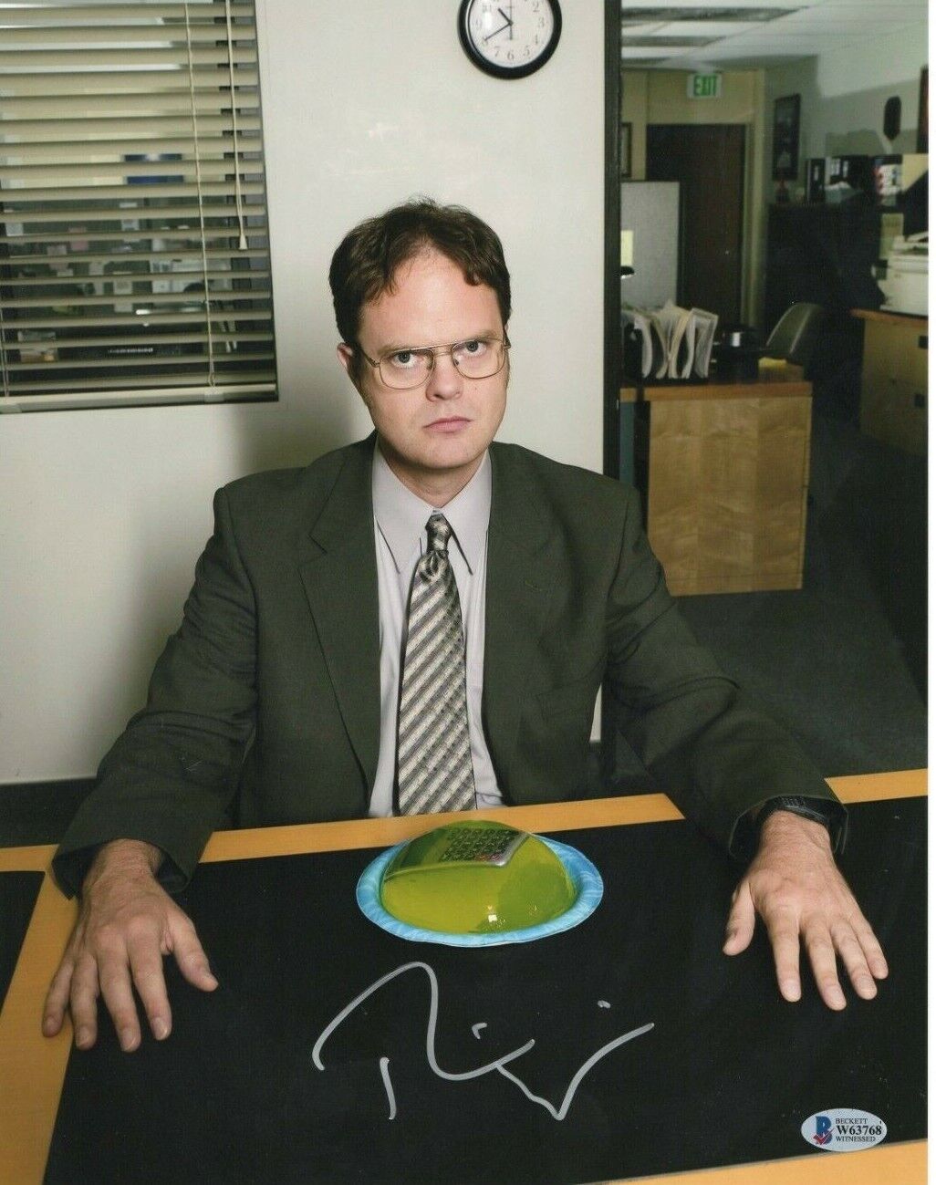 RAINN WILSON DWIGHT SCHRUTE SIGNED ! Super beauty product restock quality top! PHOTO OFFICE Discount mail order 11X14 AUTOGR THE