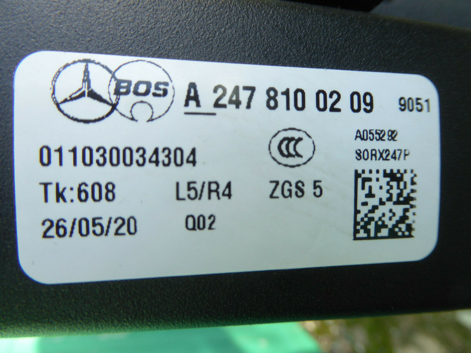 Genuine MERCEDES GLB Retractable Trunk Cargo Cover A2478100209 for  