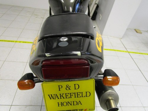 HONDA CBR900RRT FIREBLADE MOTORCYCLE - Picture 13 of 15