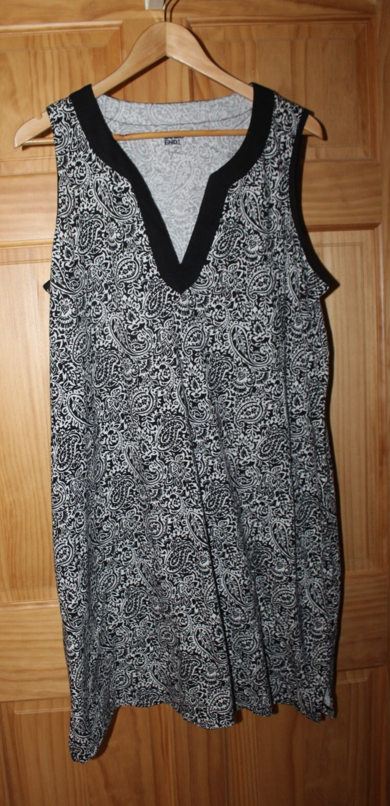 Picture 1 of 3