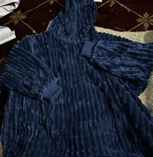 Nestl Wearable Blue Warm Sweater