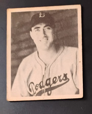 1939 Play Ball Van Lingle Mungo #111 in very good-excellent condition (see scan)