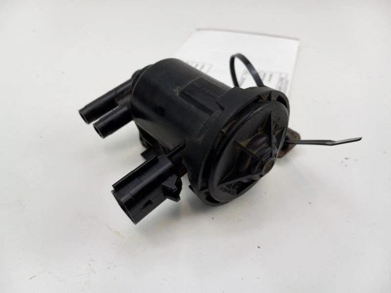 Chrysler Town Country 2007 bote de vapor solenoide de purga Foto 3 de 4