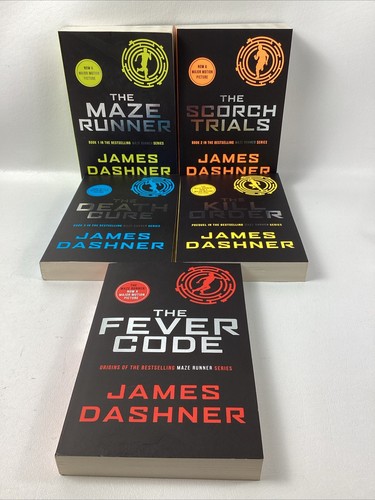 The Maze Runner Series Book 1-5 by James Dashner Paperback Chicken House - Bild 2 von 11