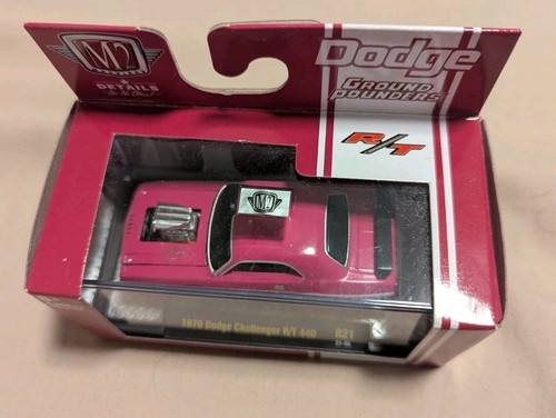 M2 Machines Ground Pounders 1970 Dodge Challenger R/T 440 1:64 Diecast - Picture 3 of 4