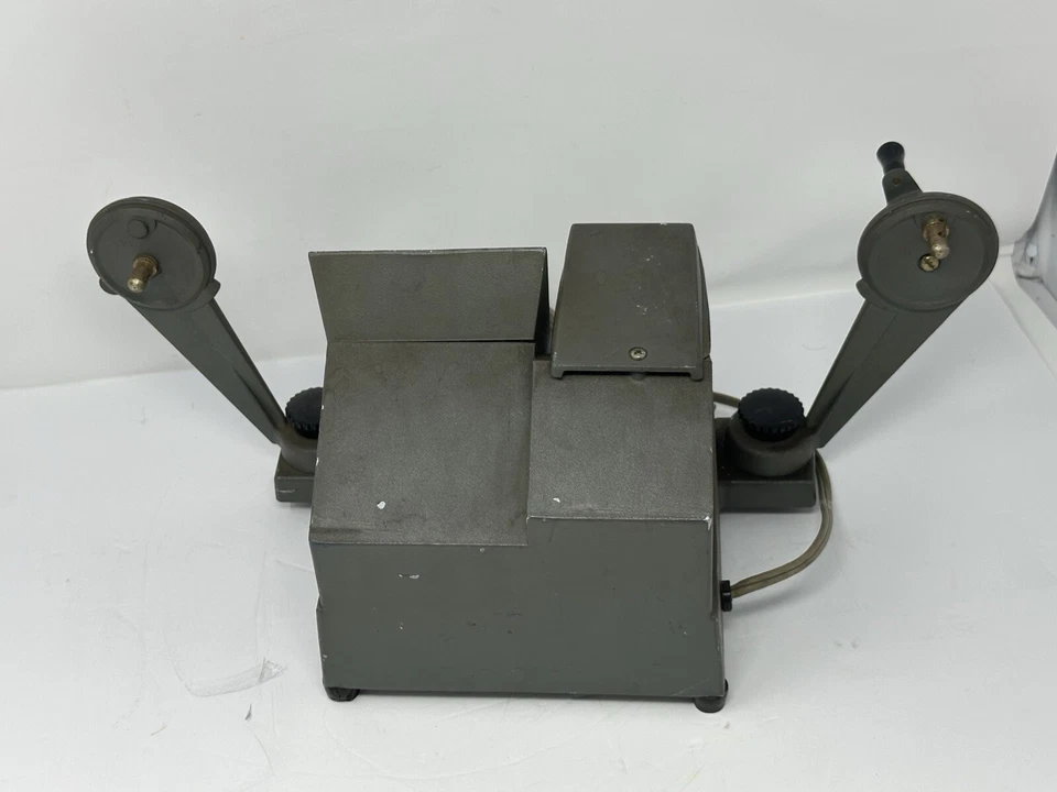 Vintage Mansfield Model 650 Photography Movie Film Viewer Editor - light works - Image 3 of 4